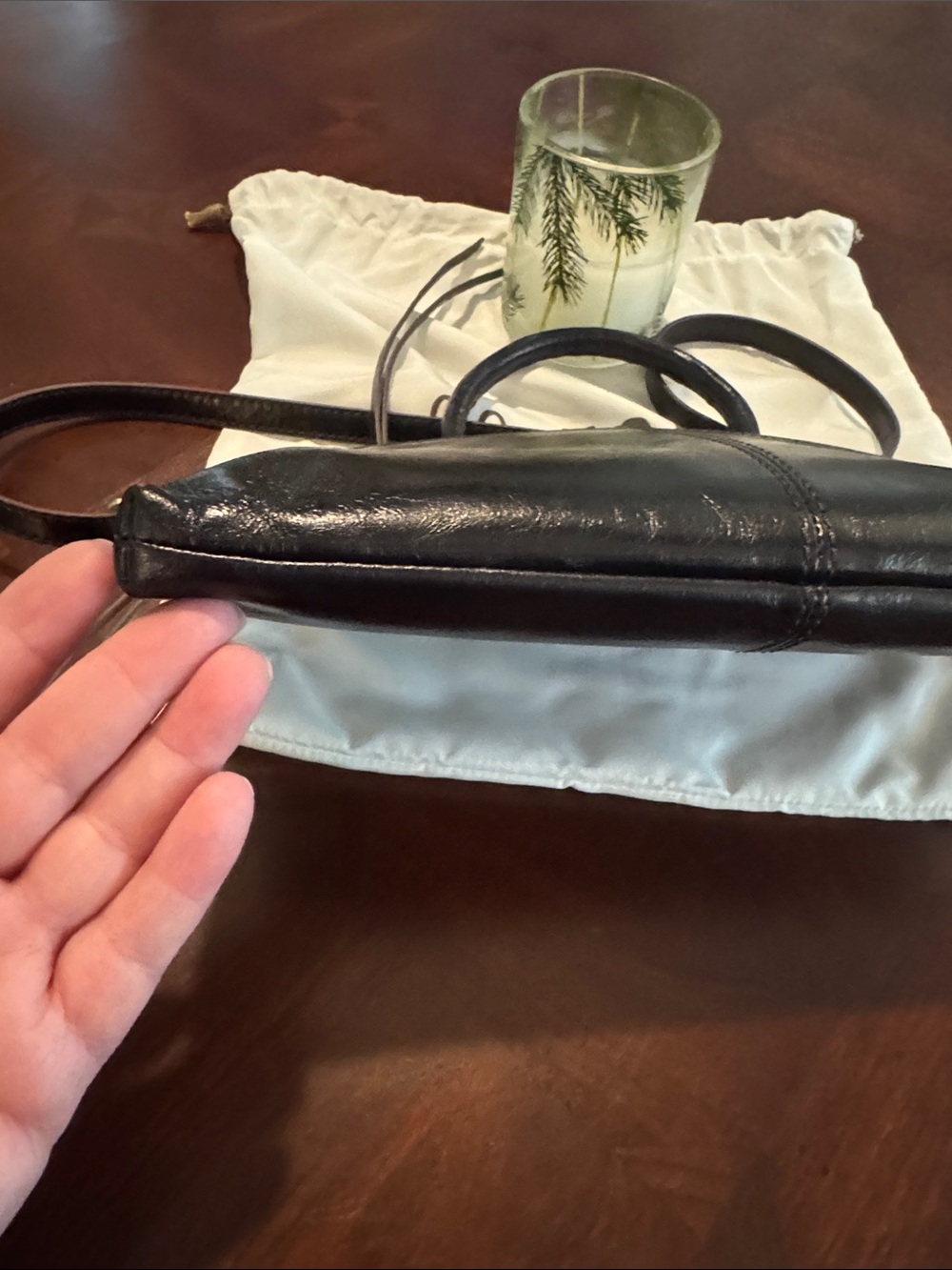 HOBO Black Leather Sable Crossbody - Excellent condition - Picture 3 of 10